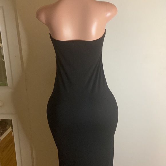 Heart and Hips Women’s Black Tube Dress with Front Slit Size Large - Picture 7 of 8